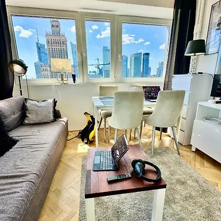 Platinum Metro X2 Wifi 350 Mbs Netflix Hbo Appletv Appartement Varsovie