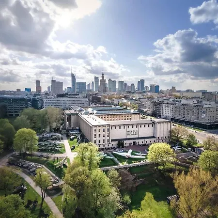 Platinum Metro X2 Wifi 350 Mbs Netflix Hbo Appletv Appartement Varsovie